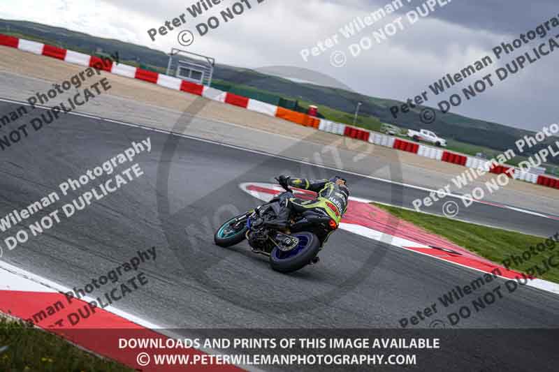 cadwell no limits trackday;cadwell park;cadwell park photographs;cadwell trackday photographs;enduro digital images;event digital images;eventdigitalimages;navarra;no limits trackdays;peter wileman photography;racing digital images;trackday digital images;trackday photos